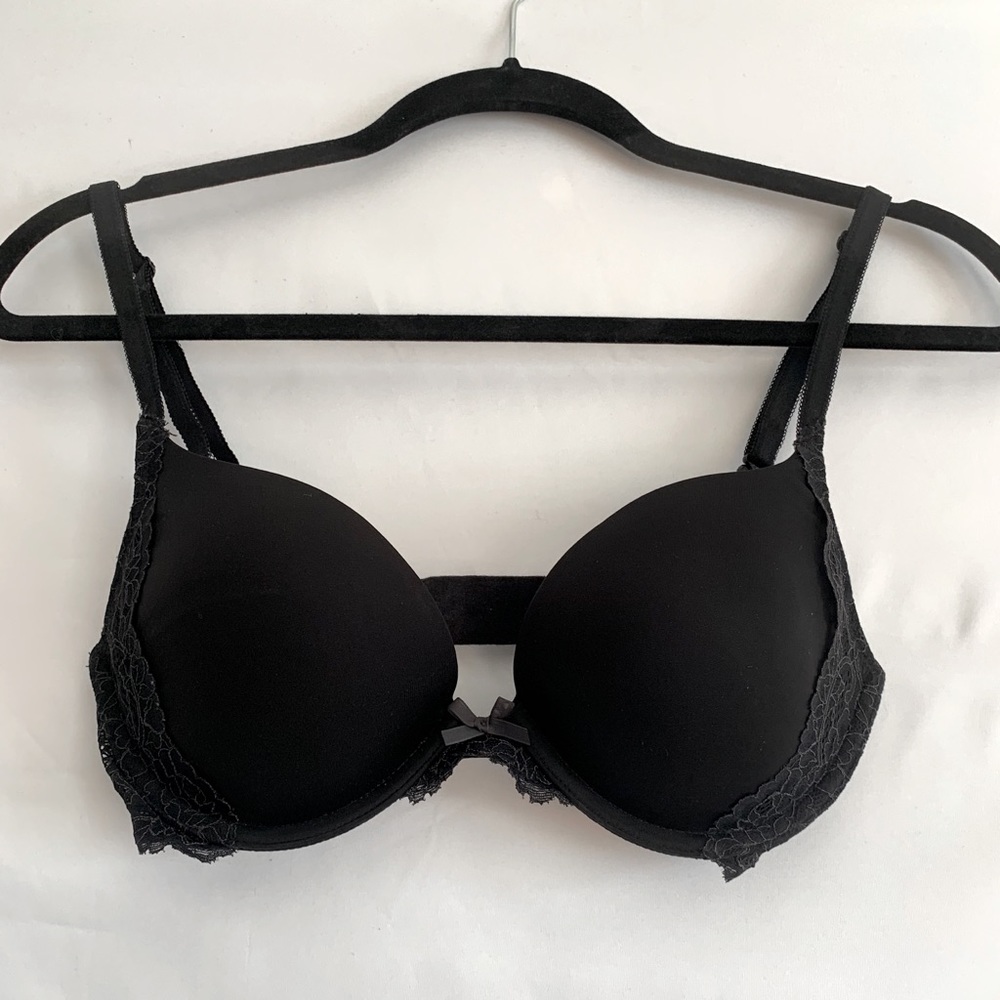 Victoria’s Secret push up bra